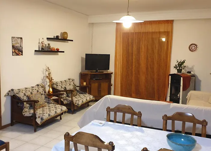 Summer House Néa Péramos